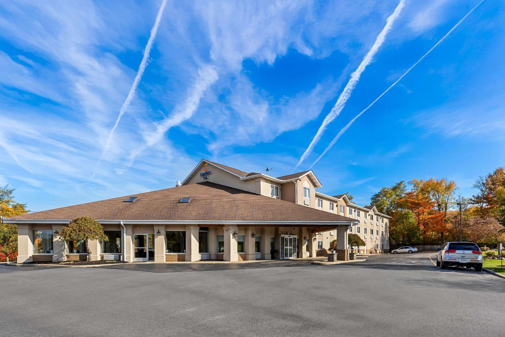 Comfort Inn Painesville Bagian luar foto